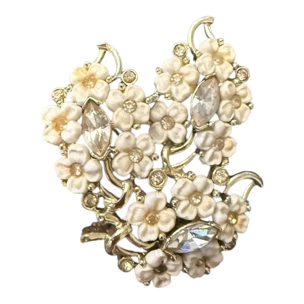 Vintage Kramer Brooch Pin